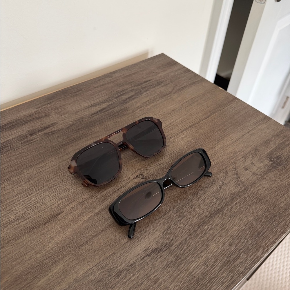 Set of 2 Amazon Sunglasses